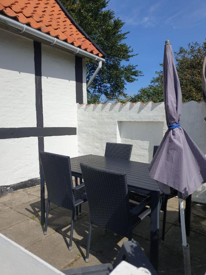 Appartamento Violen Åkirkeby Esterno foto